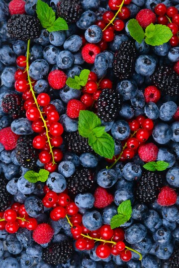 Crop's Red Fruit Mix ( 2.5kg )